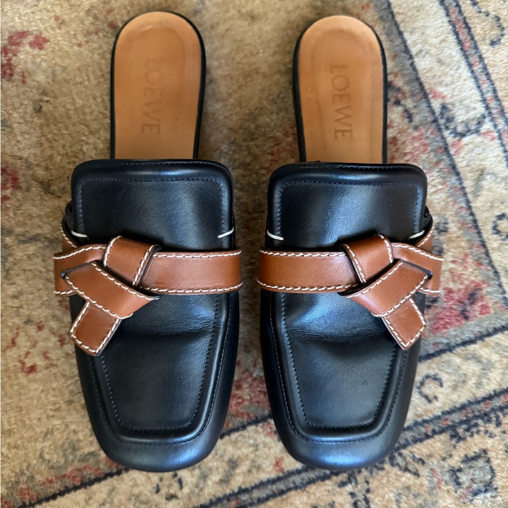Loewe Black and Tan Leather Slip-On Gate Loafer